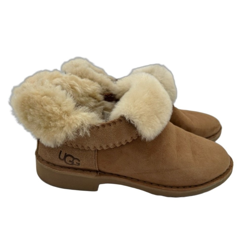 UGG‎ Kristin Ankle Boots Women's Size 8 Chestnut Suede Sheepskin Wedge